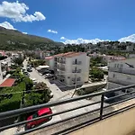 Zen Apartman *