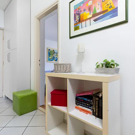 Apartment Zen Split